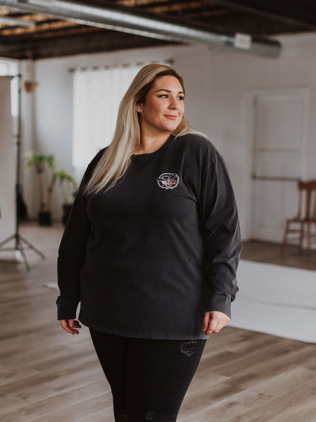 Baddies Mineral Wash Long Sleeve - Octopied Mind