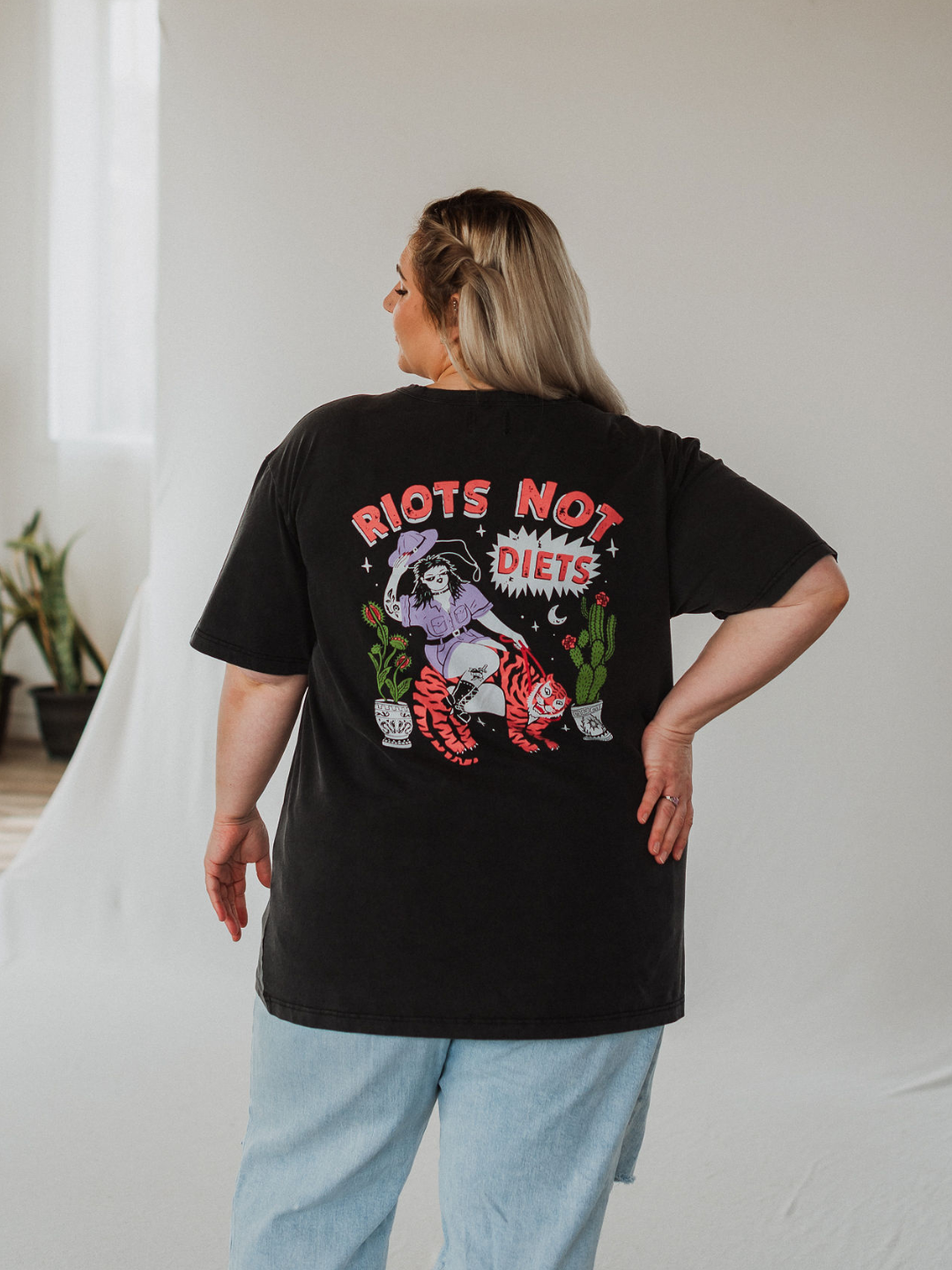 Riots Not Diets Mineral Wash T-Shirt - Octopied Mind