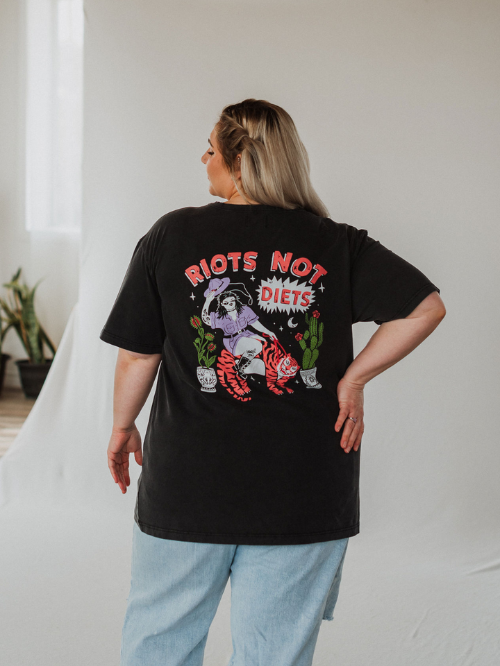 Riots Not Diets Mineral Wash T-Shirt - Octopied Mind