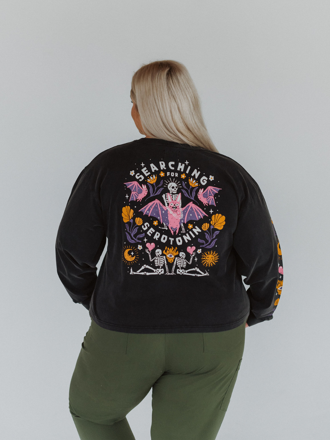 Searching for Serotonin Mineral Wash Long Sleeve - Octopied Mind