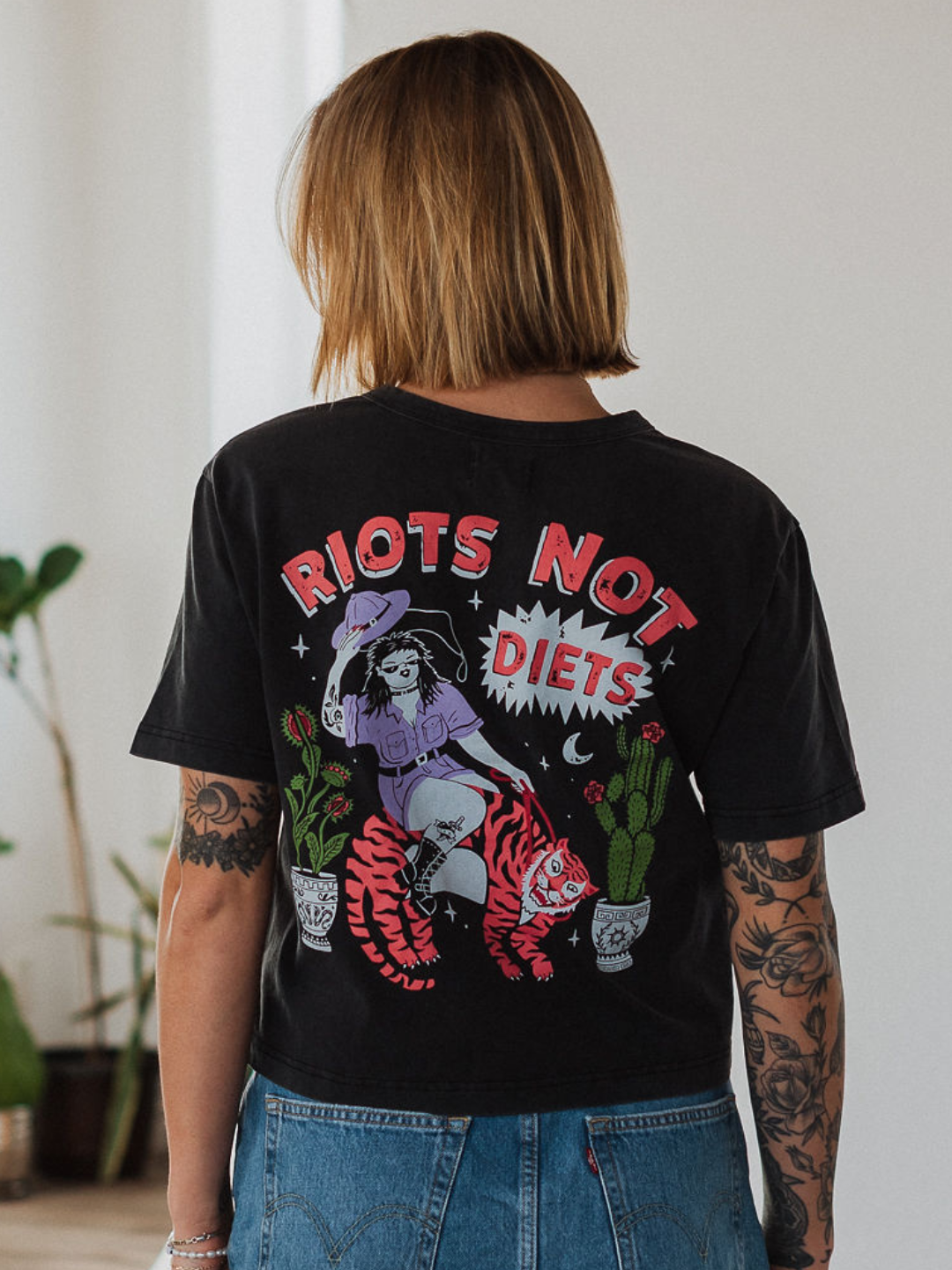 Riots Not Diets Mineral Wash T-Shirt - Octopied Mind