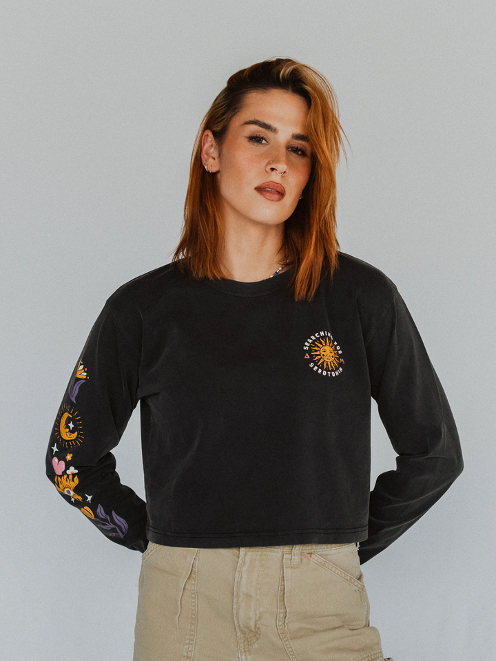 Searching for Serotonin Mineral Wash Long Sleeve - Octopied Mind