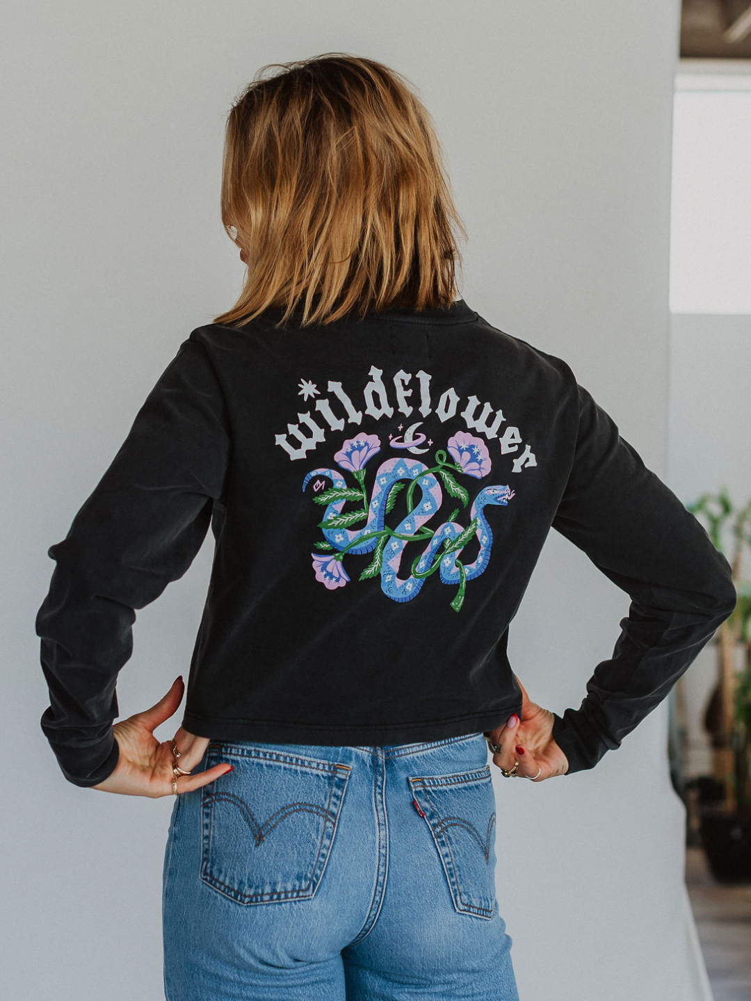 Wildflower Mineral Wash Long Sleeve - Octopied Mind
