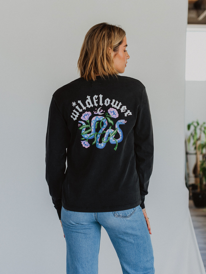 Wildflower Mineral Wash Long Sleeve - Octopied Mind