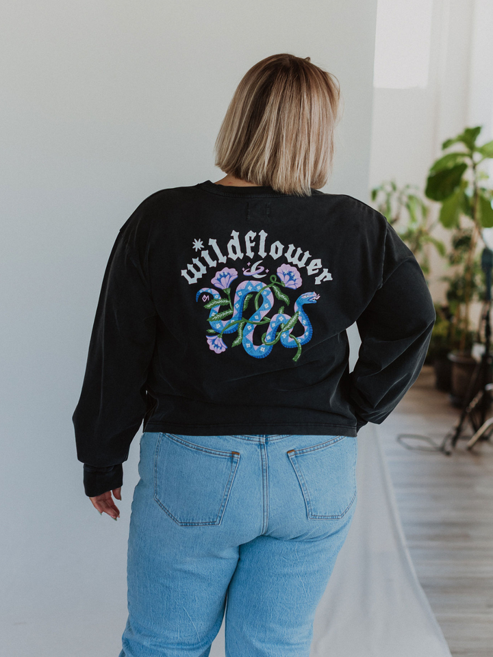 Wildflower Mineral Wash Long Sleeve - Octopied Mind