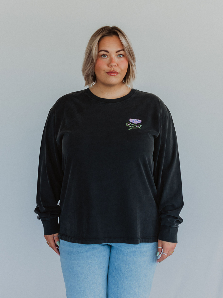 Wildflower Mineral Wash Long Sleeve - Octopied Mind
