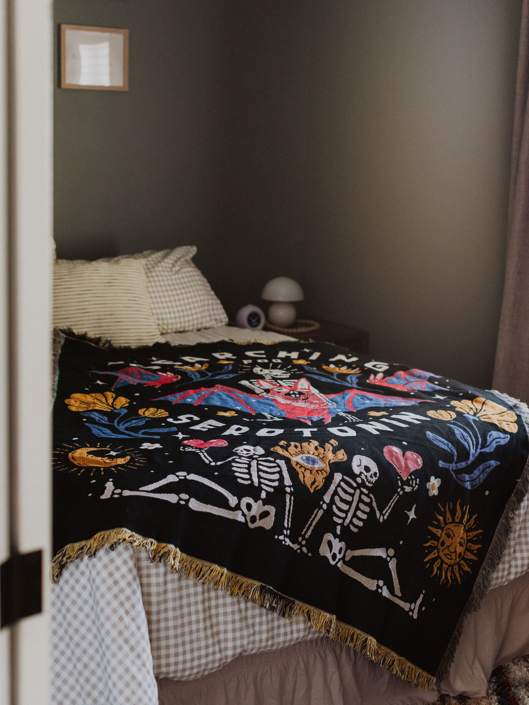 Searching for Serotonin Woven Blanket - Octopied Mind