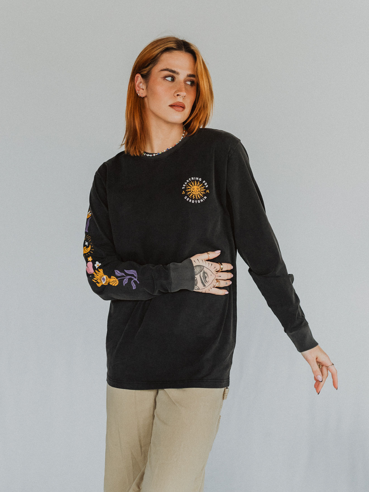 Searching for Serotonin Mineral Wash Long Sleeve - Octopied Mind