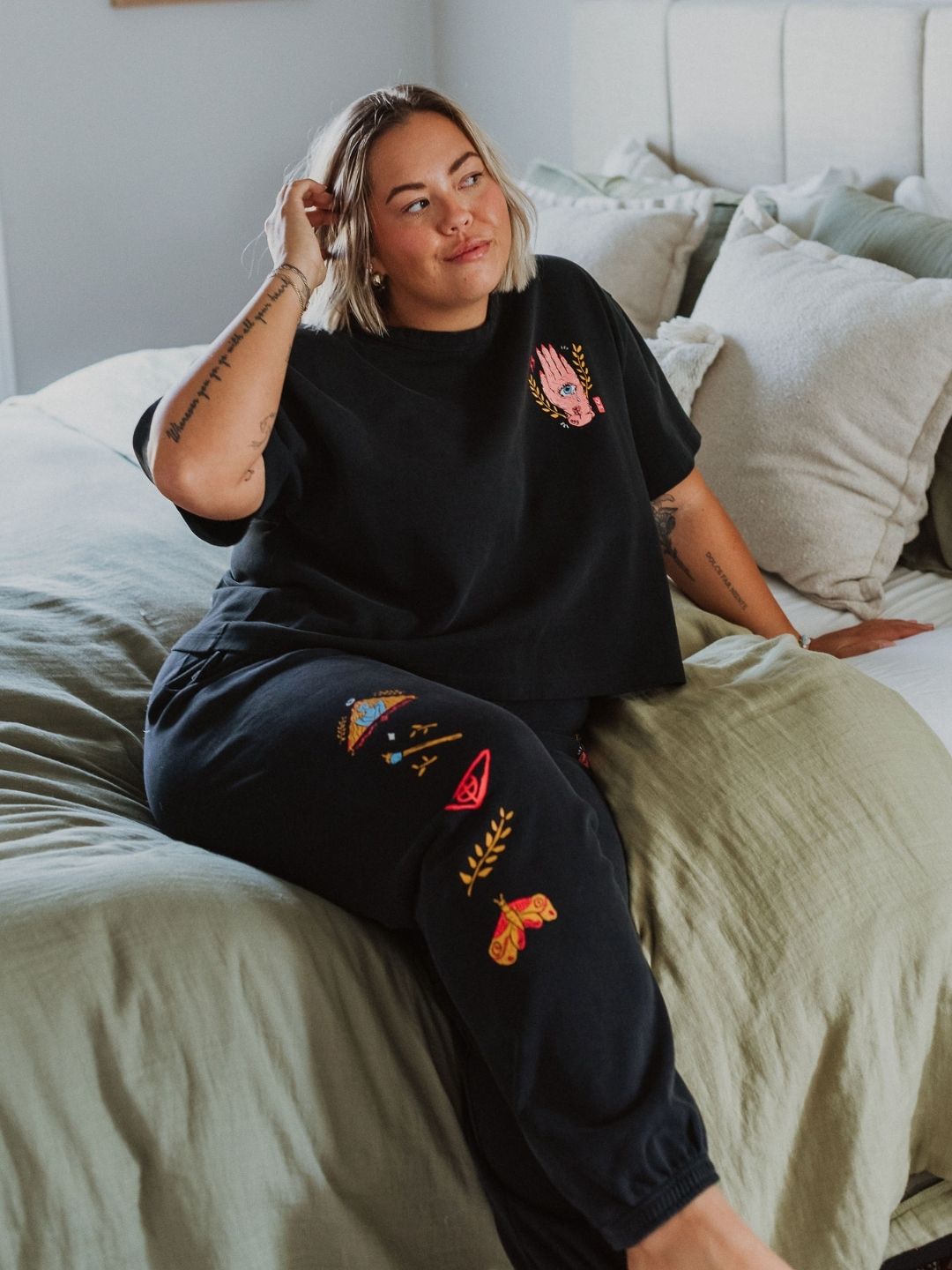 Destined To Disappoint Mineral Wash Sweatpants - Octopied Mind