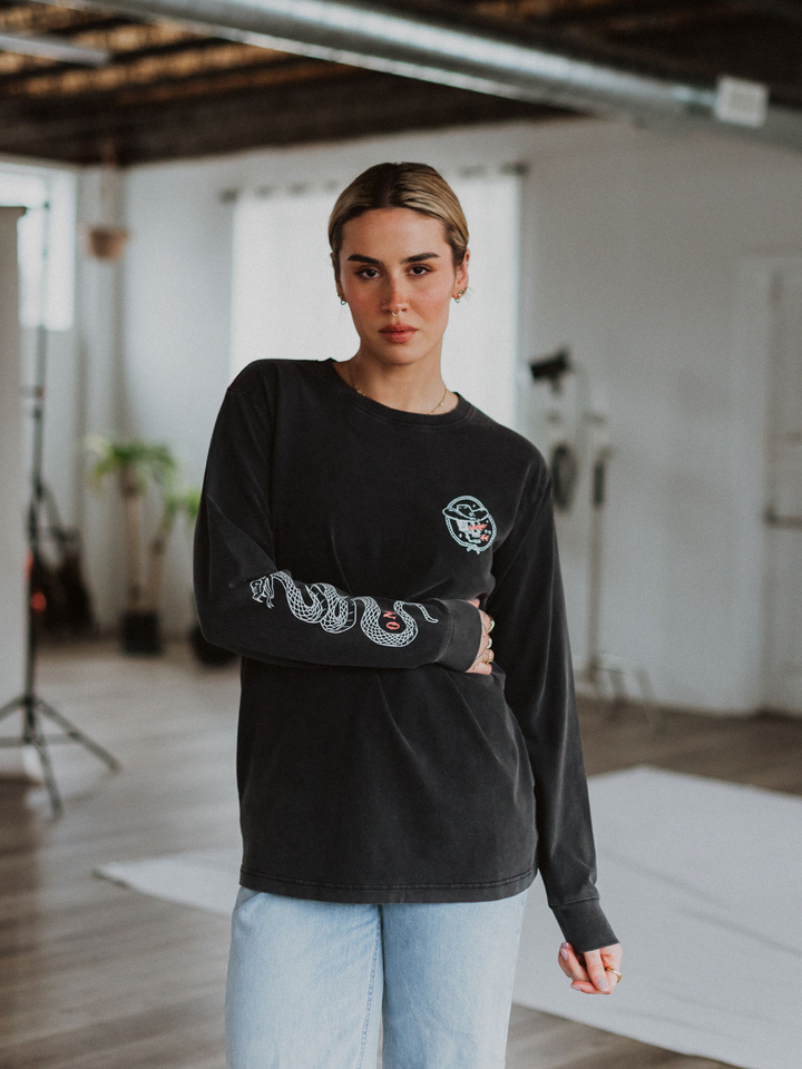 Baddies Mineral Wash Long Sleeve - Octopied Mind