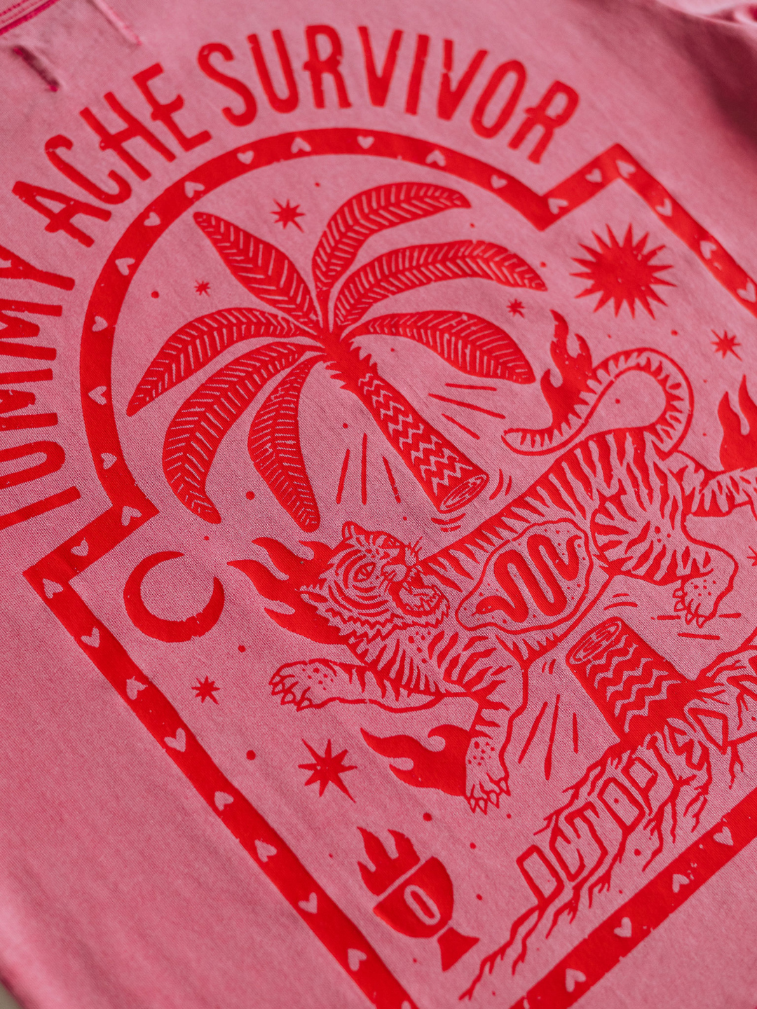 T-shirt « Survivant des maux de ventre »