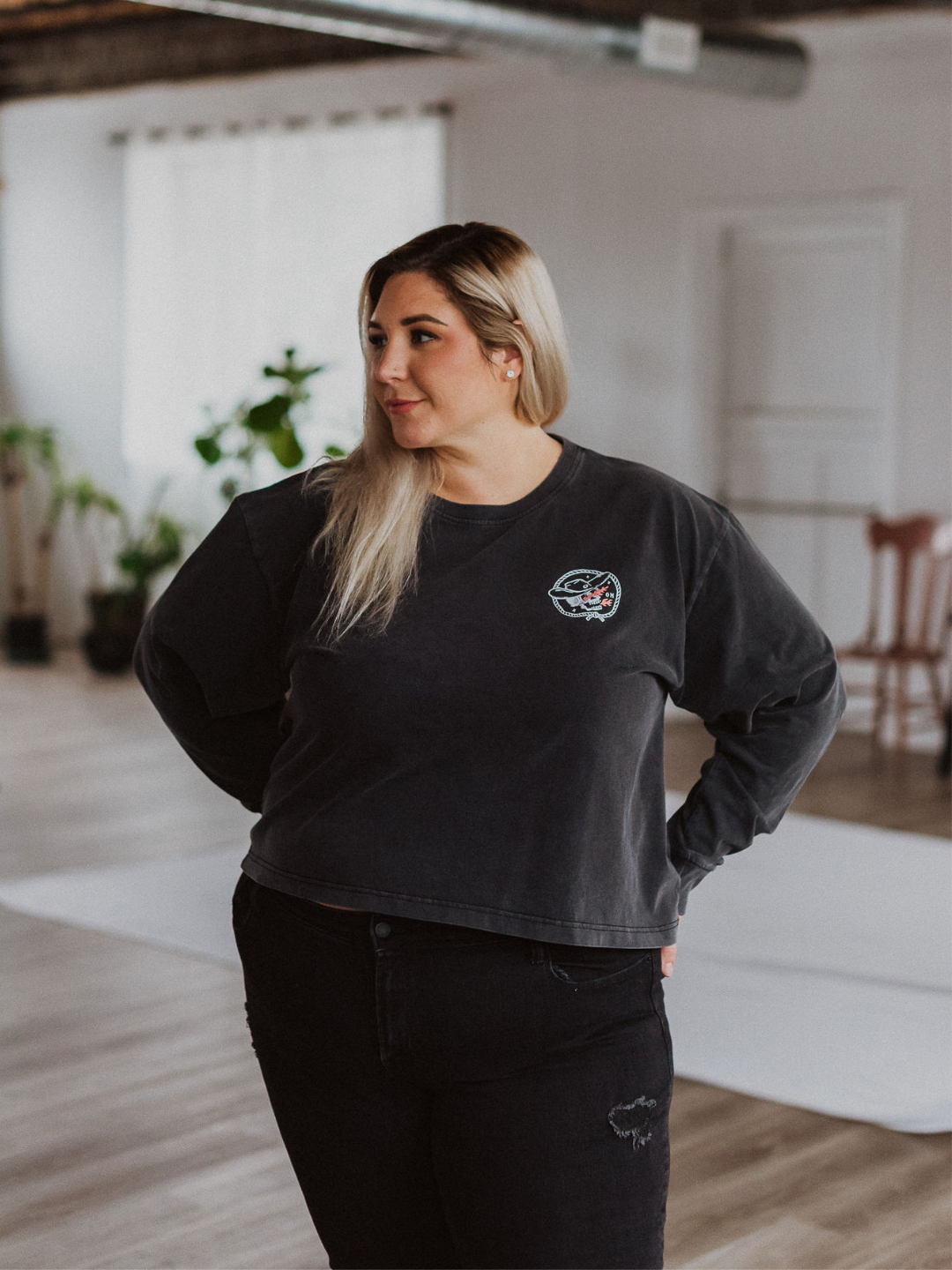 Baddies Mineral Wash Long Sleeve - Octopied Mind