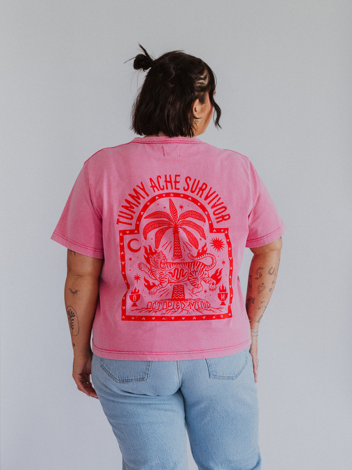 T-shirt « Survivant des maux de ventre »