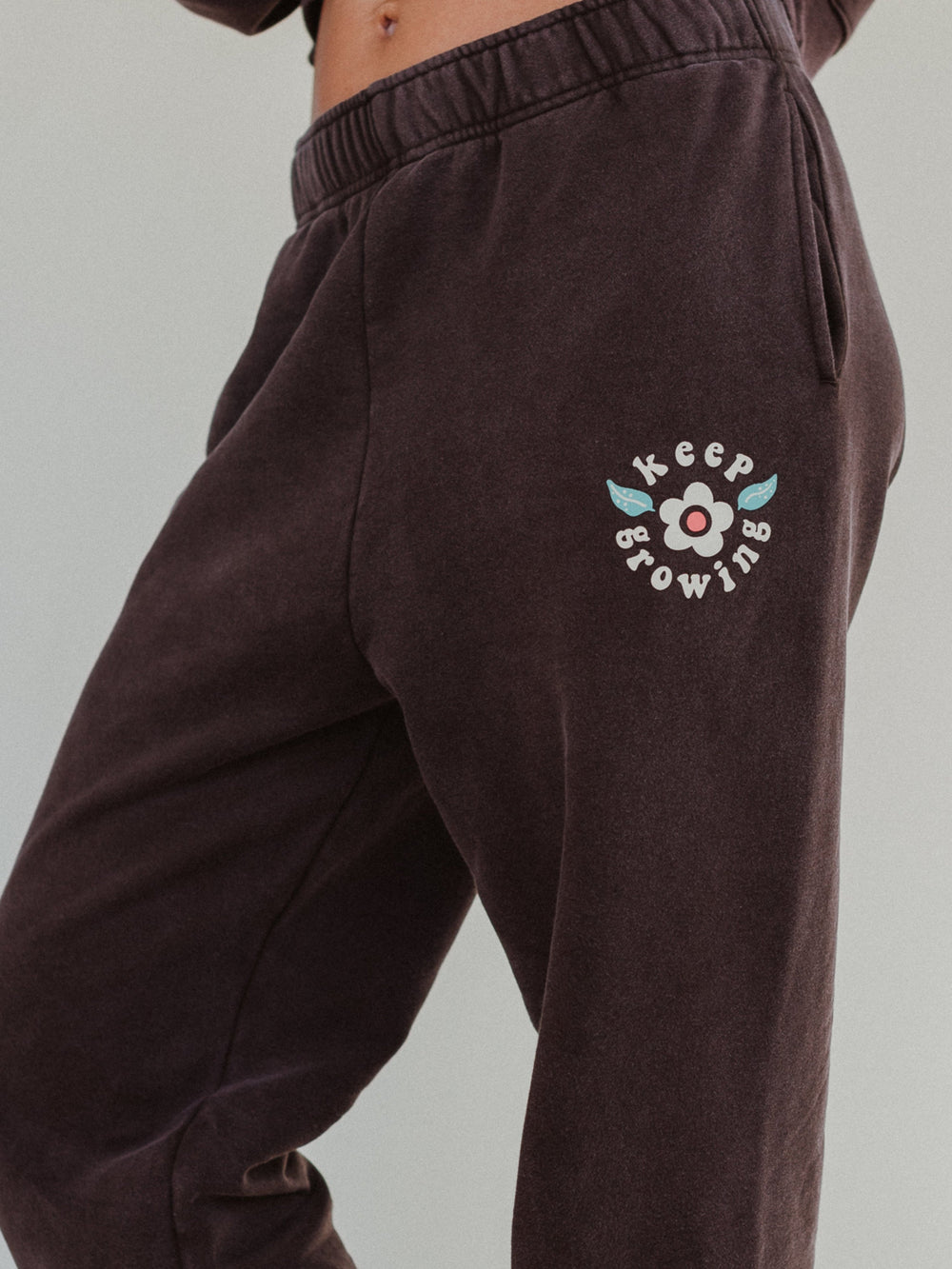 (Defected) Keep Growing Sweatpants - Octopied Mind