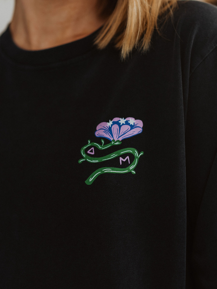 Wildflower Mineral Wash Long Sleeve - Octopied Mind